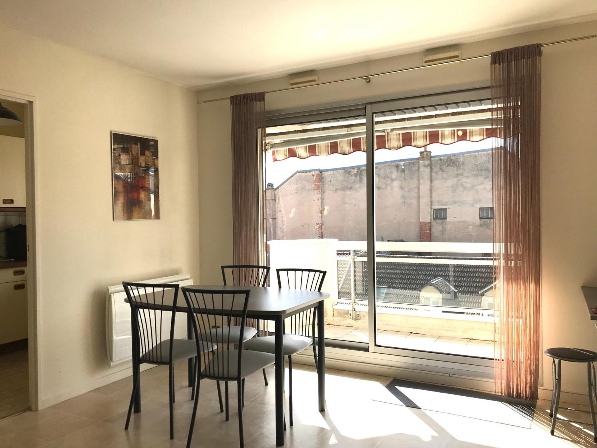 Ferienwohnung Le Petit Sornin - Hyper Centre - Balcon - Thermes Vichy Exterior foto